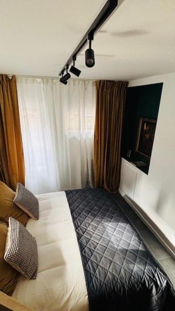 Les Chartriers D&G Apartment Mons Exterior photo
